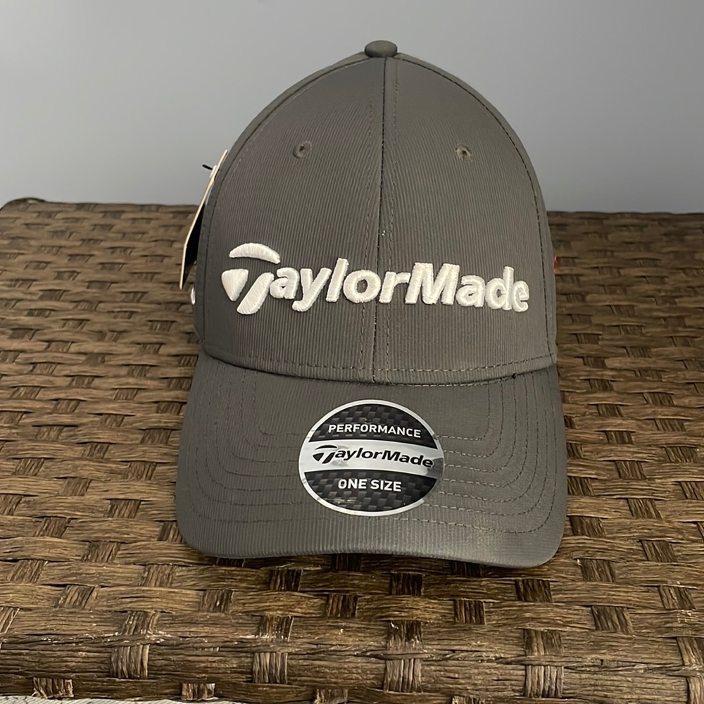 Mens Taylor Made hat